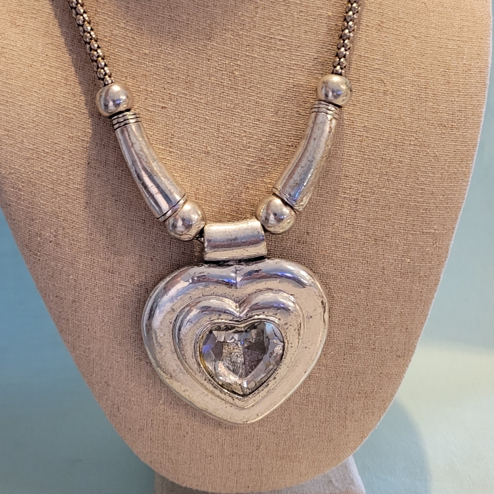 Big Statement Necklace With Hard Shape Pendant - image 4